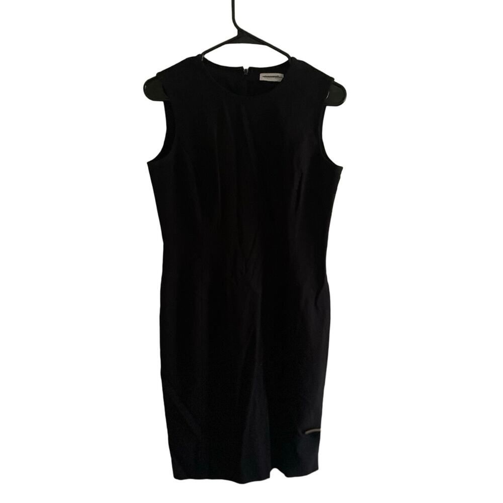 Calvin Klein Sleeveless Seam Front Scuba Crepe Crew Neck Sheath Dress
